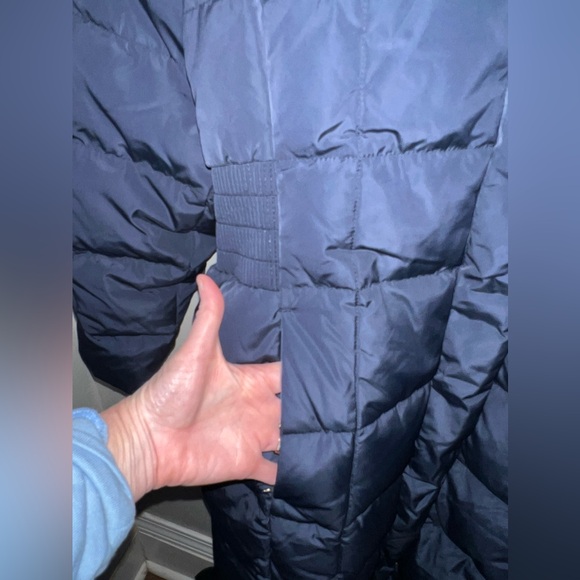 New Women's 40" Signature Hooded Taffeta Down Coat in Navy Size Large - Picture 4 of 7